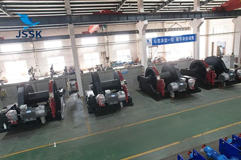 750KN-1300KN電動(dòng)變頻定位絞車