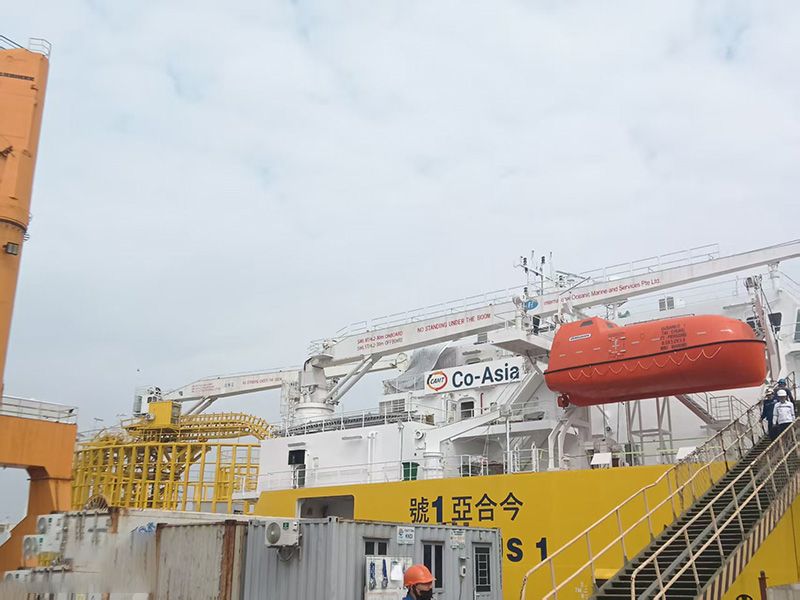 8T/30M電動(dòng)液壓起重機(jī)